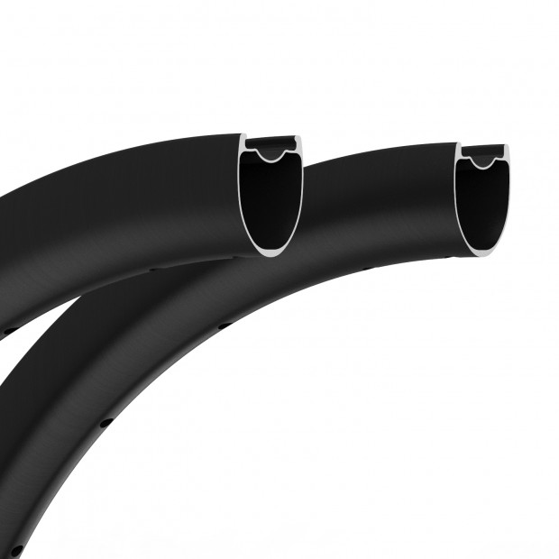Ultralight 700C 40x31mm Symmetric Carbon Tubeless Gravel / CX Rim Big Hole Center Distance Ultralight 700C 40x31mm Symmetric Carbon Tubeless Gravel / CX Rim Big Hole Center Distance